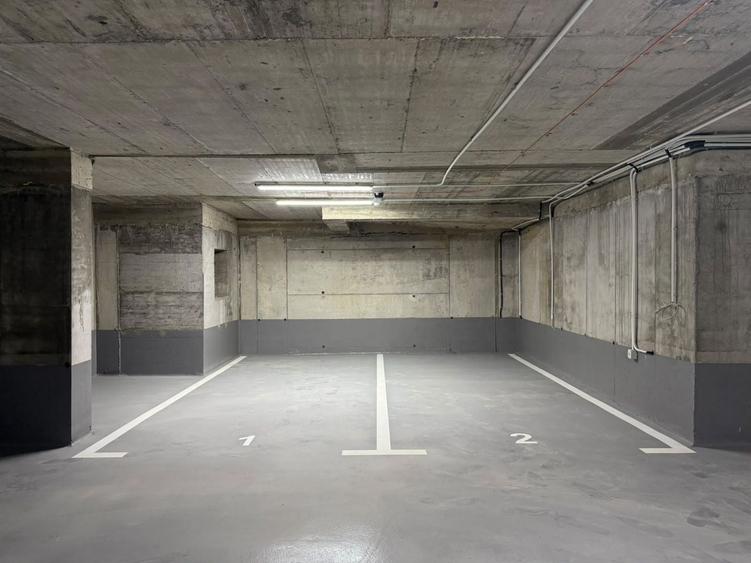 Apartament cu 4 camere decomandat în Timpuri Noi