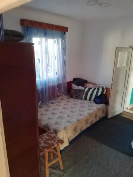 Casă cu 3 camere cu Teren 789 Mp în Central