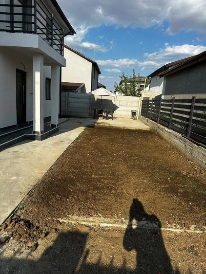 Casă cu Teren 270 Mp în Apărătorii Patriei