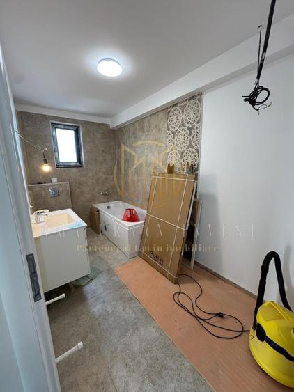 Casă individuală cu 5 camere cu Canalizare în Tunari
