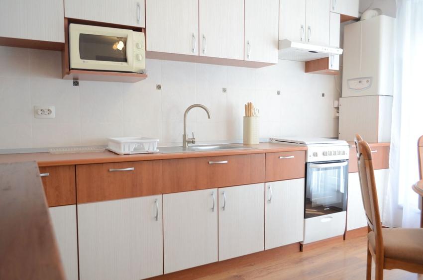 Apartament cu 3 camere decomandat, mobilat în Grigorescu