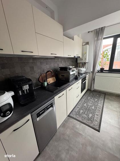 Apartament cu 2 camere decomandat în Grozăvești