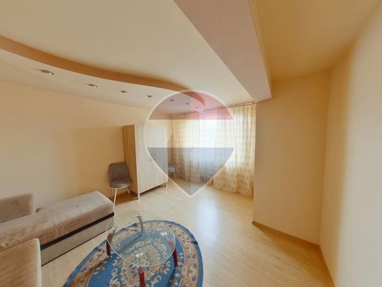 Apartament cu 3 camere în Ultracentral