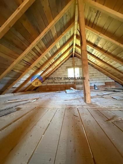 Casă cu 3 camere cu Teren 1400 Mp în Ciritei