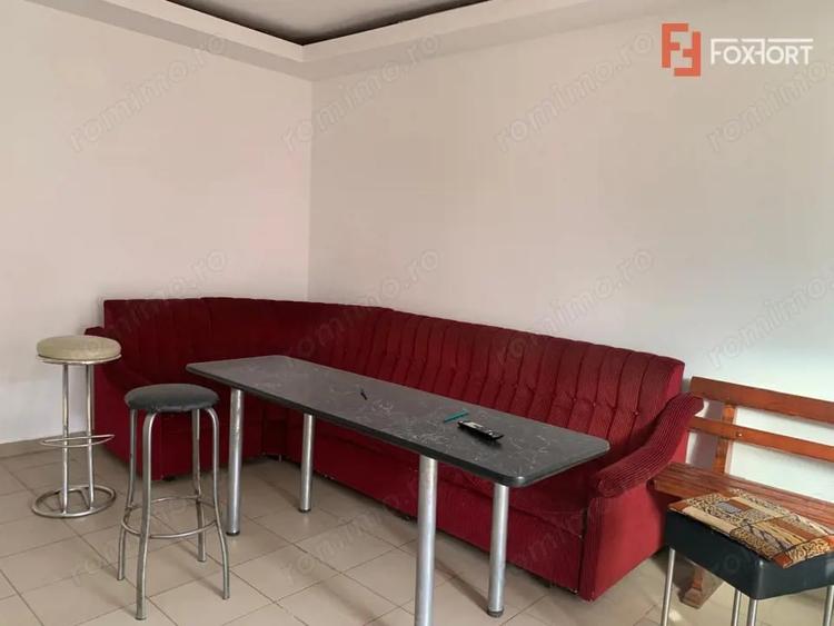 Spațiu comercial, de 25 mp, în Carani