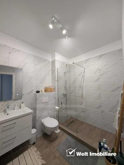 Apartament cu 2 camere semidecomandat, mobilat în Între Lacuri