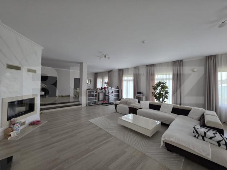 Vila de lux cu 380mp utili in Reghin - 5