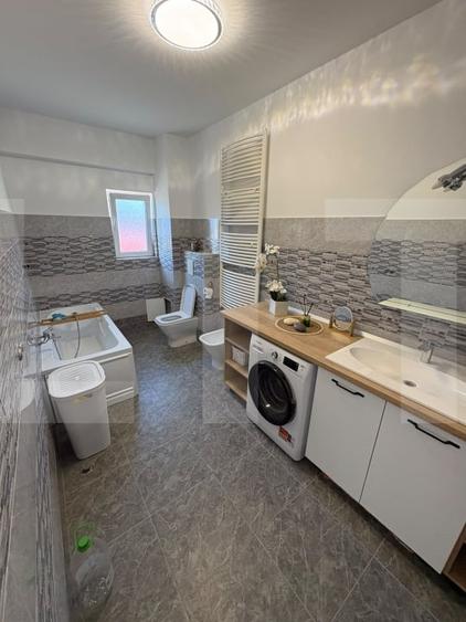 Apartament cu 3 camere semidecomandat, mobilat în Sud-Est