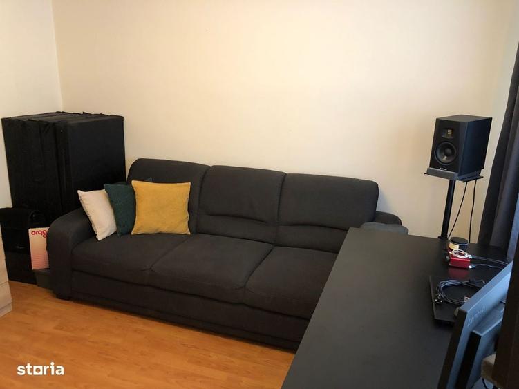 Apartament cu 2 camere decomandat în Beba Veche