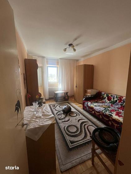 Garsonieră decomandată în Gară