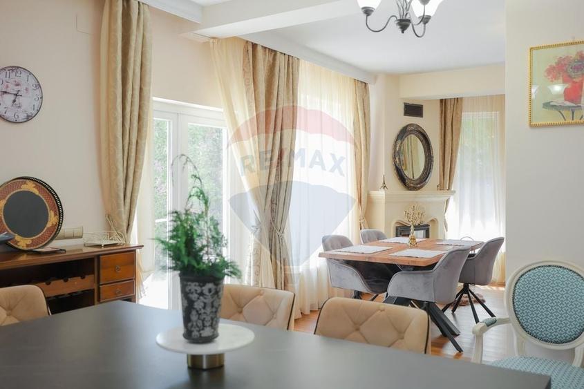 Casă individuală cu 5 camere cu Teren 1000 Mp în Sânmartin
