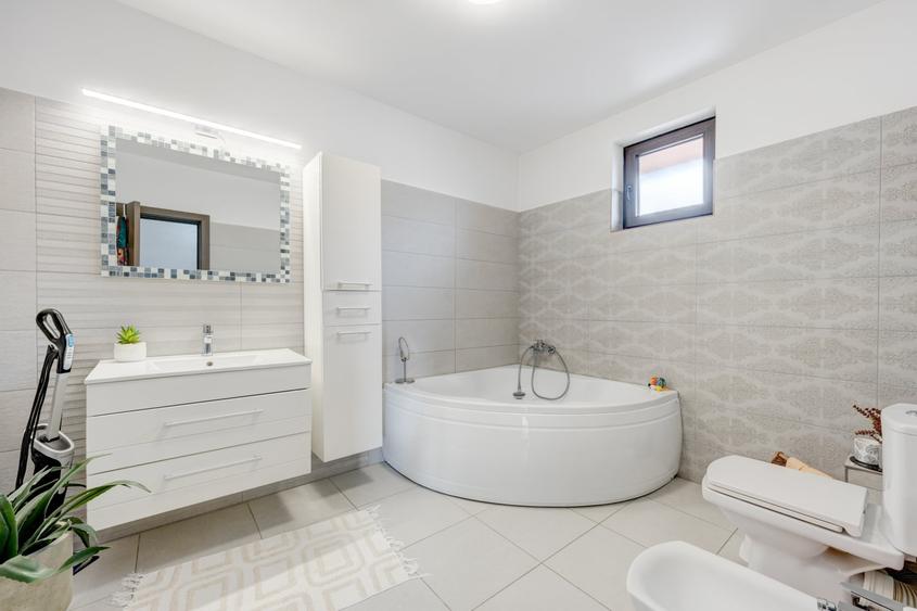 Casă individuală cu 4 camere cu Canalizare în Chiajna