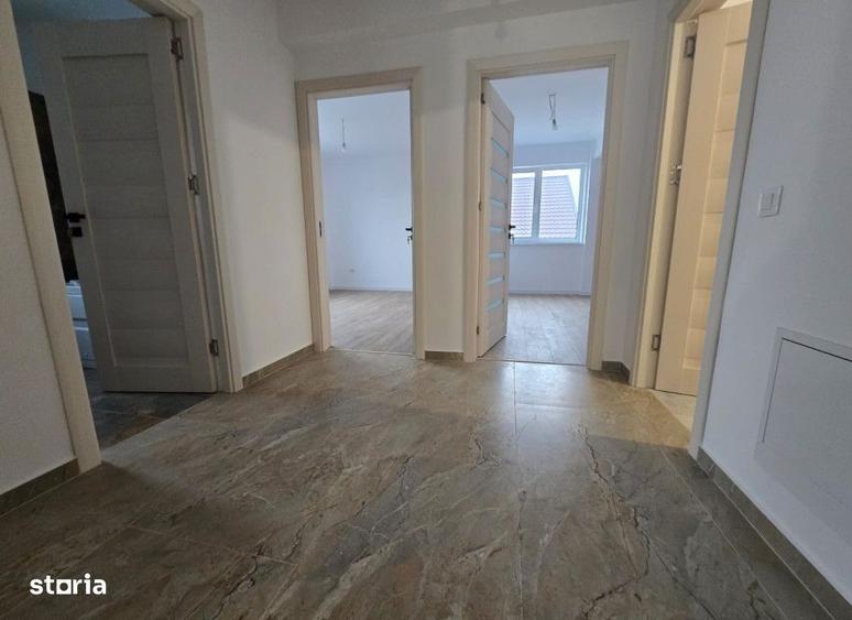 Apartament cu 3 camere în Popas Păcurari