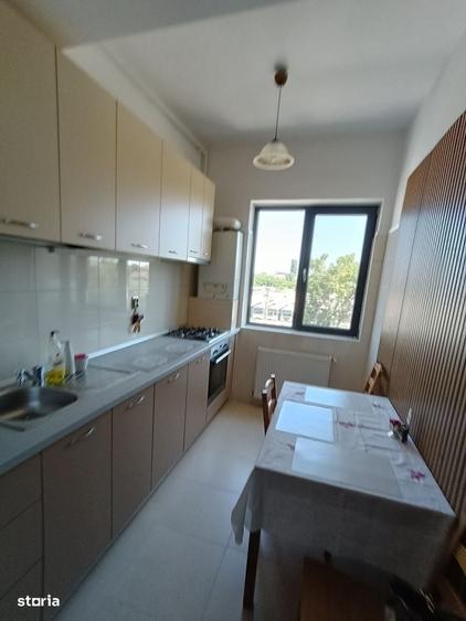 Apartament cu 2 camere decomandat în Giulești
