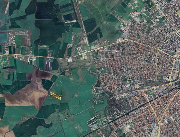 Teren agricol extravilan de 28800 mp, în Ronaț