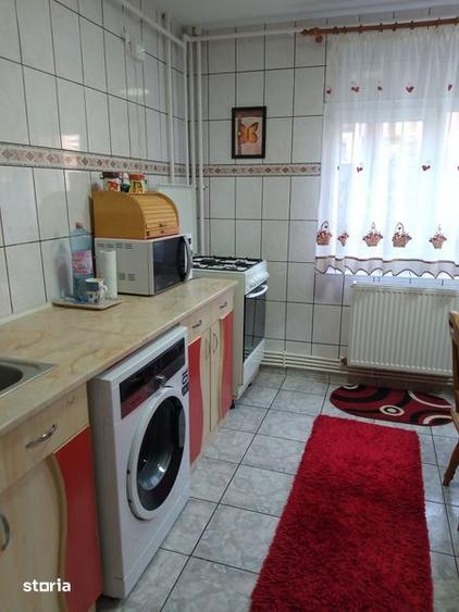 Inchiriez apartament 2 camere - 2