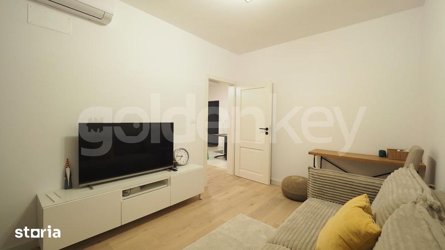 Casă cu 4 camere cu Teren 110 Mp în Central
