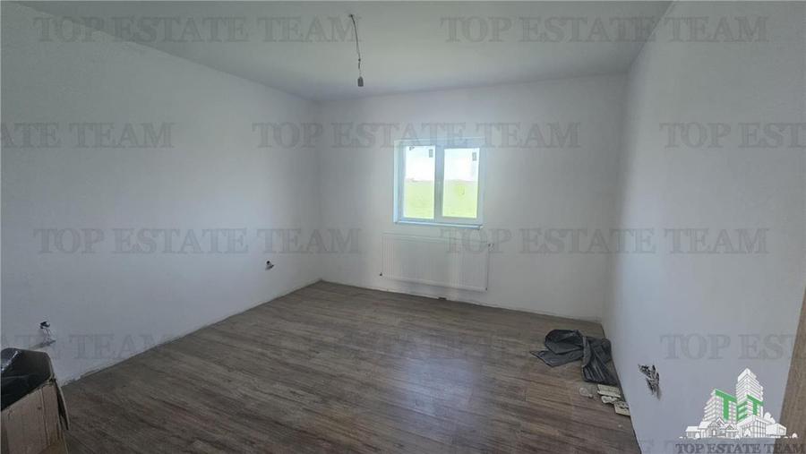 Casă individuală cu 6 camere cu Teren 500 Mp în Ciorogârla