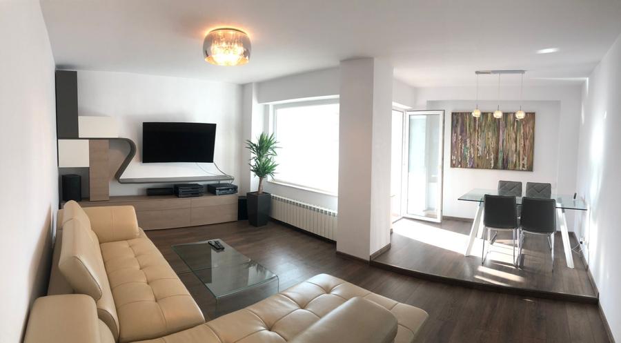 Apartament cu 4 camere decomandat, mobilat în Centrul Civic