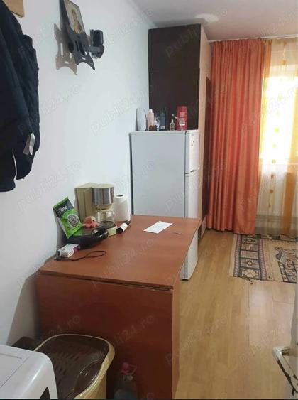Garsonieră decomandată în Spital