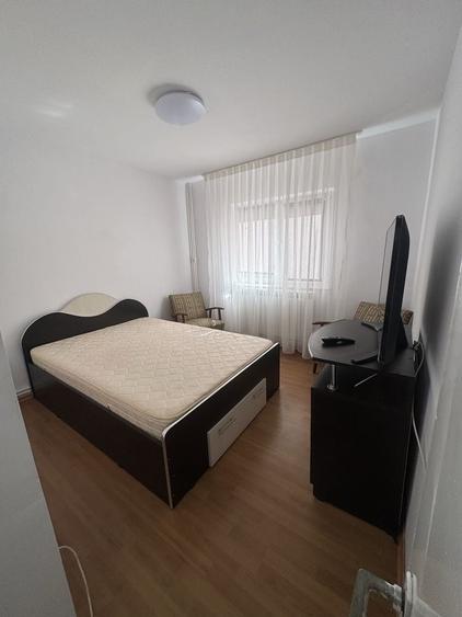 Apartament de Inchiriat 10 minute de Palas Mall si facultati - 3