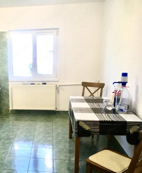 Apartament cu 2 camere decomandat în Tei