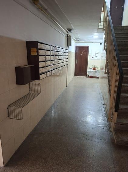 Crangasi - Apartament 2 camere reabilitat termic la doar 6 minute de metrou - 2