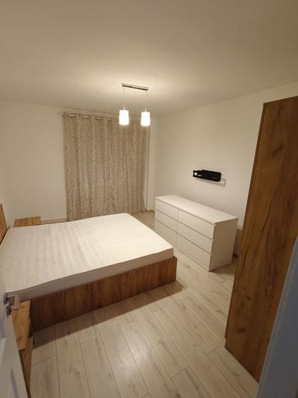 Inchiriez apartament 3 camere zona Pd Ros - 7