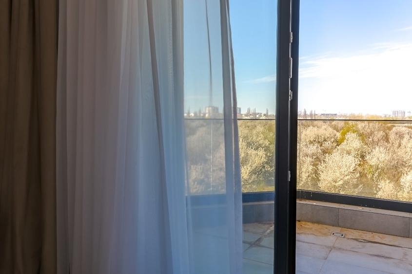 Apartament cu 3 camere decomandat, mobilat în Sisești