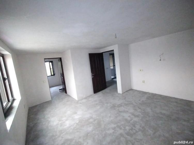 Casă cu 2 camere cu Teren 425 Mp în Măgurele