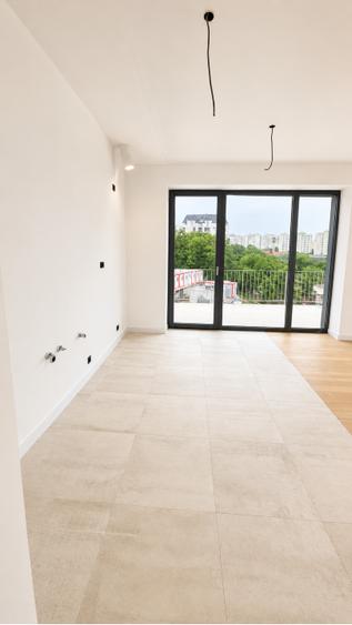 Apartament cu 3 camere decomandat în Colentina