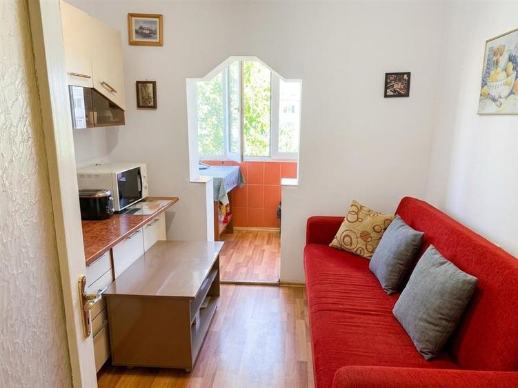 Apartament cu 2 camere decomandat în Nufărul