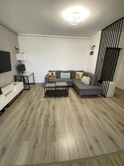 Apartament cu 2 camere decomandat în Theodor Pallady