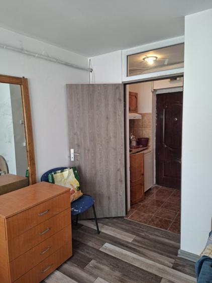 Garsonieră semidecomandată în Prundu