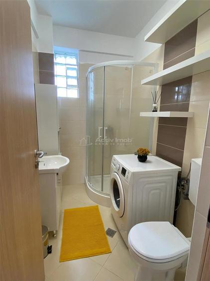 Apartament cu 2 camere semidecomandat, mobilat în Dămăroaia