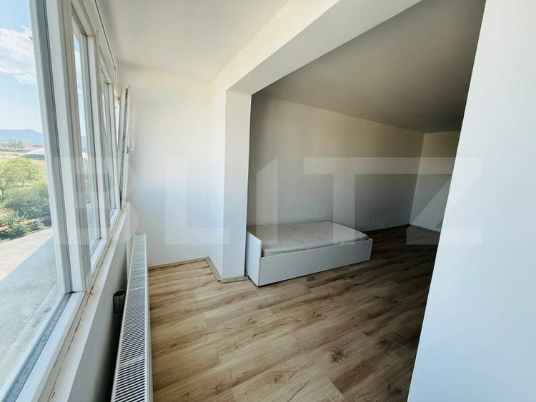 Apartament cu 2 camere decomandat, mobilat în Craiter