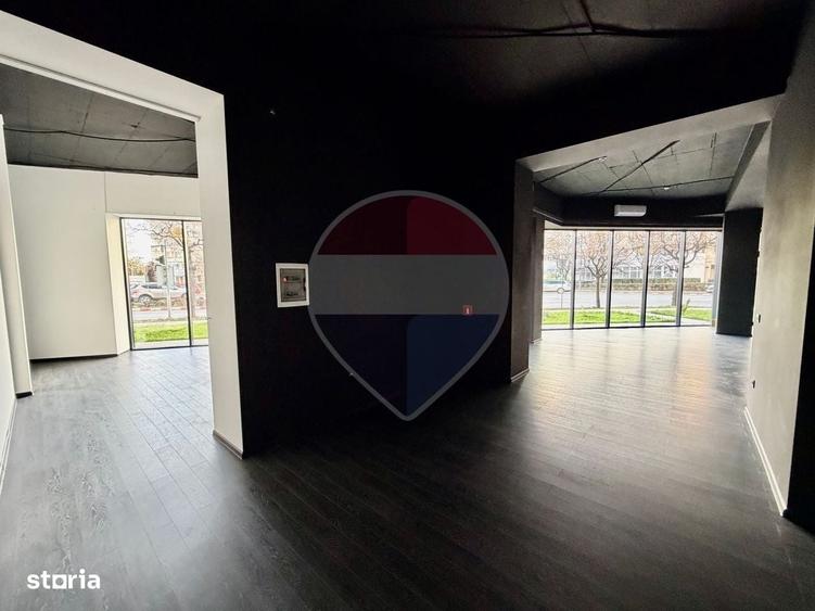 Spațiu comercial, de 270 mp, în Nord