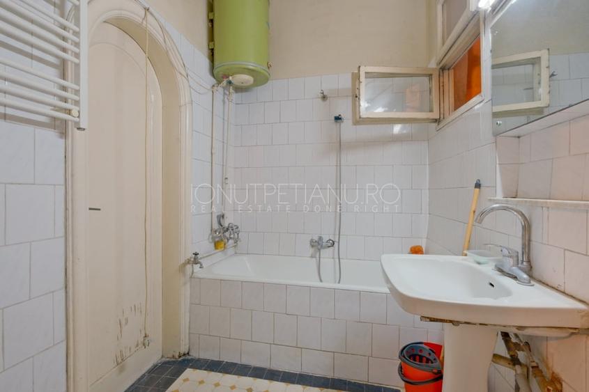 Apartament cu 5 camere circular în Armeneasca