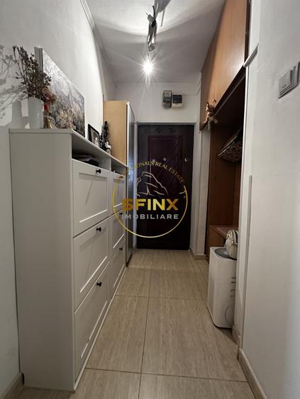 Apartament cu 3 camere decomandat în Decebal