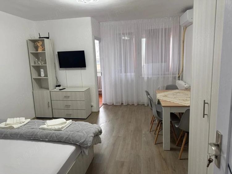 Garsonieră semidecomandată în Brazda lui Novac