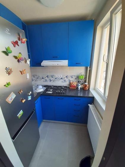 Apartament cu 2 camere decomandat în Exterior Vest
