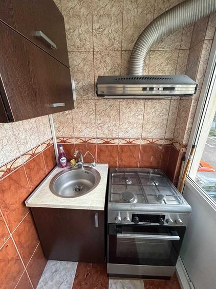 Apartament cu 2 camere decomandat în Popoveni