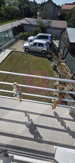 Casă cu 4 camere cu Teren 497 Mp în Central