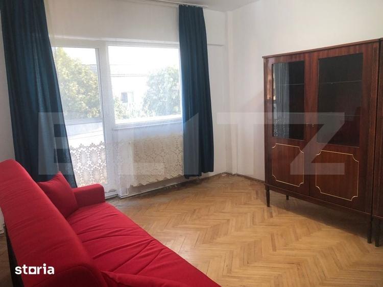 Apartament cu 2 camere decomandat în Micro 17