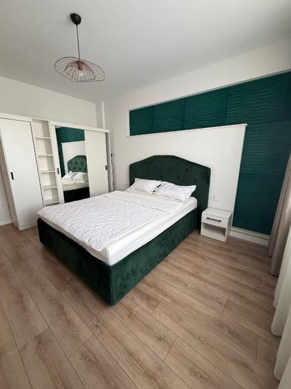 Apartament cu 2 camere decomandat, mobilat în Tomis Nord