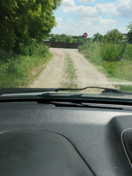 Teren de 1500 mp, în Trușești