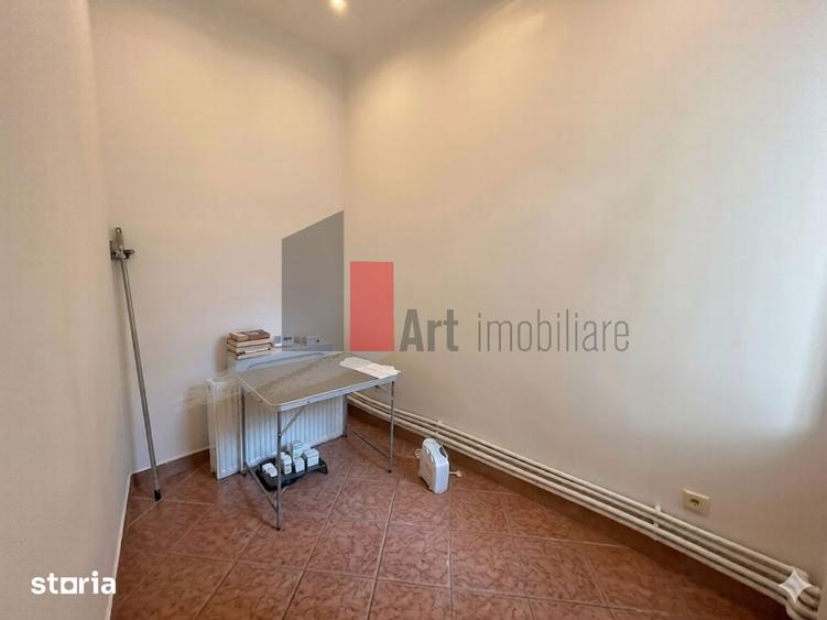 Spațiu comercial, de 55 mp, în Centrul Civic