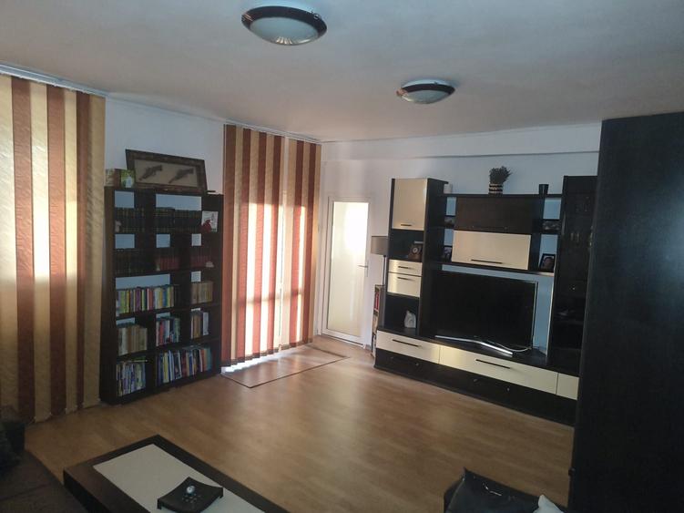 Casă cu 3 camere în Central