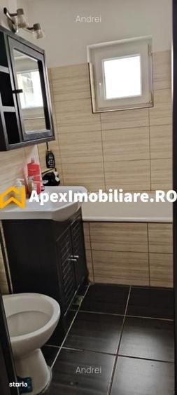 Apartament cu 3 camere decomandat în Sălăjan