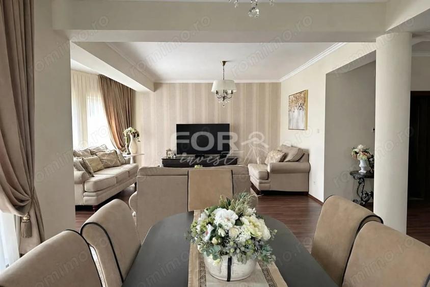 Casă cu Teren 471 Mp în Nufărul